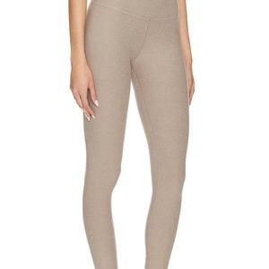 Beyond Yoga leggings in Heather Birch